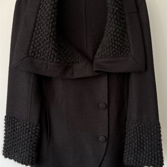 Indigenous Peruvian Alpaca Felt Asymmetrical Topper - Picture 4 of 15